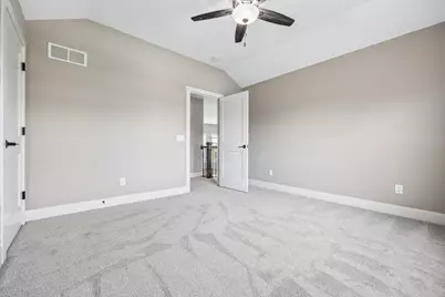 N66W15730  Fox Meadow Dr, Menomonee Falls, WI 53051 - Photo 30