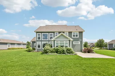 N66W15730  Fox Meadow Dr, Menomonee Falls, WI 53051 - Photo 48