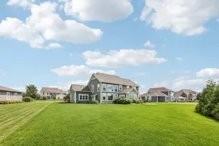 N66W15730 Fox Meadow Dr, Menomonee Falls, WI 53051 - Photo 46