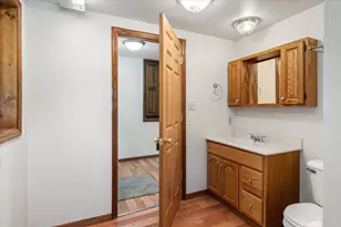 507 N Center Ave, Viroqua, WI 54665 - Photo 10