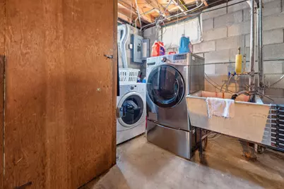 1826 E Fernwood Ave, Milwaukee, WI 53207 - Photo 26