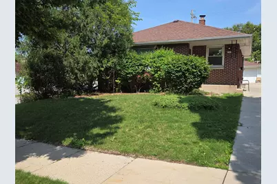 2306 S 85th St, West Allis, WI 53227 - Photo 18