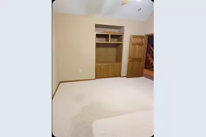 11028 W Daphne St, Milwaukee, WI 53224 - Photo 12