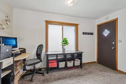 2826 S Chase Ave, Milwaukee, WI 53207 - Photo 10