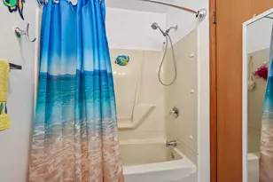 2826 S Chase Ave, Milwaukee, WI 53207 - Photo 12