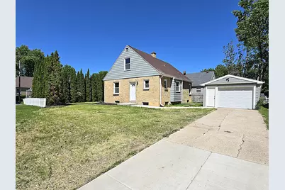 3215 W Oriole Dr, Milwaukee, WI 53209 - Photo 32
