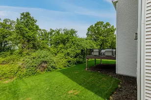 W206N16377 Marshland Dr, Jackson, WI 53037 - Photo 32