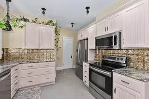 1213 College Ave, Racine, WI 53403 - Photo 16