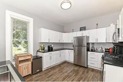 400 E Garfield Ave #402, Milwaukee, WI 53212 - Photo 10
