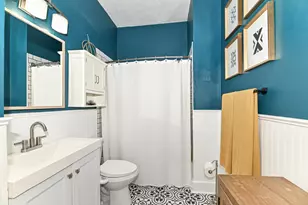 400 E Garfield Ave, Milwaukee, WI 53212 - Photo 18