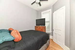 400 E Garfield Ave, Milwaukee, WI 53212 - Photo 16