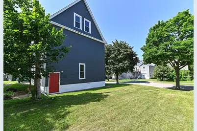 400 E Garfield Ave #402, Milwaukee, WI 53212 - Photo 36