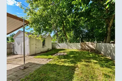 1114  Broadway Ave, Sheboygan, WI 53081 - Photo 20