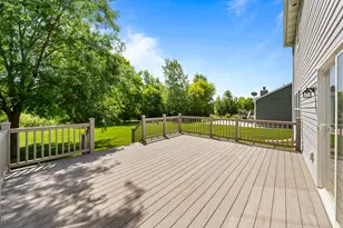 501 Manning Way, Lake Geneva, WI 53147 - Photo 12