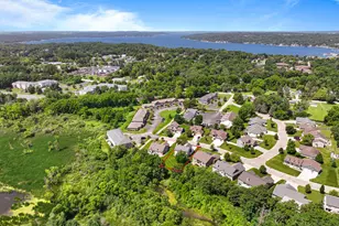 501 Manning Way, Lake Geneva, WI 53147 - Photo 6