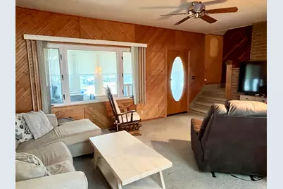 2304  13th St, Two Rivers, WI 54241 - Photo 2