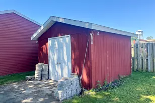2304 13th St, Two Rivers, WI 54241 - Photo 16