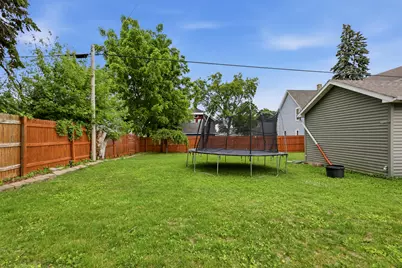 1210  Hamilton St, Manitowoc, WI 54220 - Photo 24