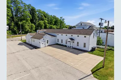 517  Monroe St, Sheboygan Falls, WI 53085 - Photo 44
