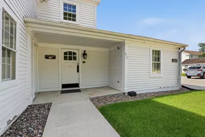 517  Monroe St, Sheboygan Falls, WI 53085 - Photo 2