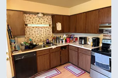 9306 W Allyn St #9308, Milwaukee, WI 53224 - Photo 4