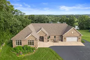 S94W2360 Kunzendorf Ct, Vernon, WI 53103 - Photo 1