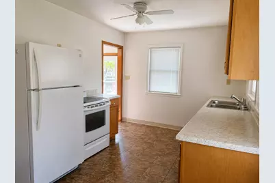 3438  9th Ave, Racine, WI 53402 - Photo 8