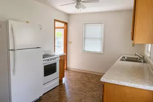 3438 9th Ave, Racine, WI 53402 - Photo 8