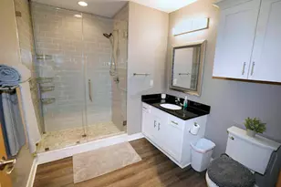 5128 W Bluemound Rd, Milwaukee, WI 53208 - Photo 10