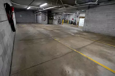5128 W Bluemound Rd #201, Milwaukee, WI 53208 - Photo 18