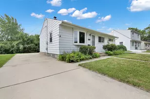 8149 W Kathryn Ave, Milwaukee, WI 53218 - Photo 4