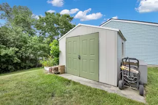 8149 W Kathryn Ave, Milwaukee, WI 53218 - Photo 14