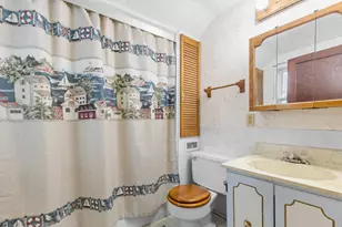 1422 St Clair Ave, Sheboygan, WI 53081 - Photo 18