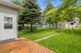 1422 St Clair Ave, Sheboygan, WI 53081 - Photo 22