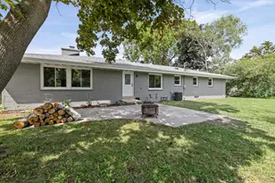 567 W Fransee Ln, Glendale, WI 53217 - Photo 24