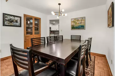 7364 N Braeburn Ln, Glendale, WI 53209 - Photo 6