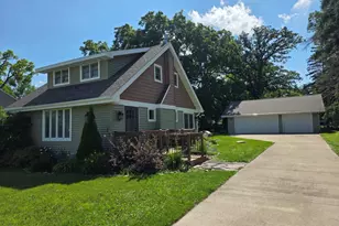 4117 Lake Ave, Delavan, WI 53115 - Photo 2
