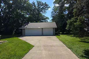 4117 Lake Ave, Delavan, WI 53115 - Photo 14