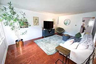 4918 N Shoreland Ave, Whitefish Bay, WI 53217 - Photo 4