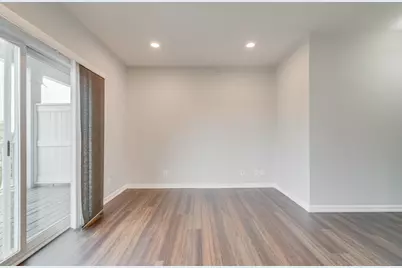 209  54th St #2A, Kenosha, WI 53140 - Photo 8