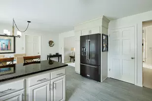 14 Virginia St, Racine, WI 53405 - Photo 10