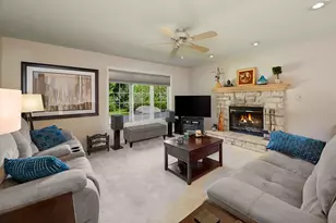 14 Virginia St, Racine, WI 53405 - Photo 12