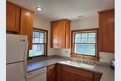 119  Hill Ct, Plymouth, WI 53073 - Photo 6