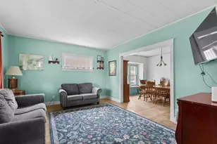 1310 S 14th St, Manitowoc, WI 54220 - Photo 2