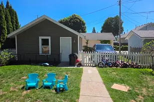 2011 N 9th St, Sheboygan, WI 53081 - Photo 34
