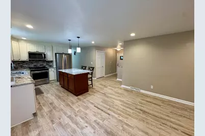 1473  32nd Ave, Kenosha, WI 53144 - Photo 4
