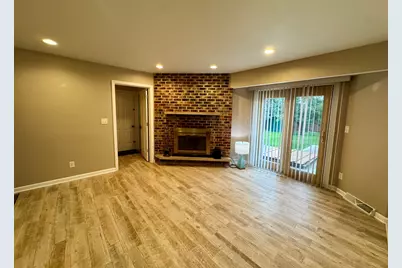 1473  32nd Ave, Kenosha, WI 53144 - Photo 8