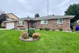 1473 32nd Ave, Kenosha, WI 53144 - Photo 1