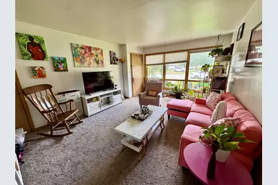 7328 W Honey Creek Dr, Milwaukee, WI 53219 - Photo 6