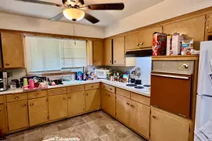 7328 W Honey Creek Dr, Milwaukee, WI 53219 - Photo 34